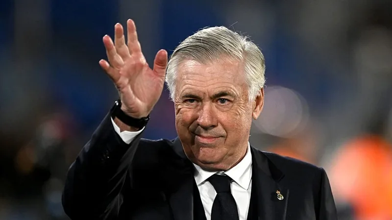 carlo ancelotti dang huan luyen doi nao
