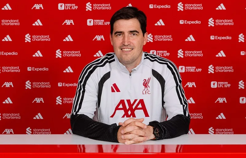 Huấn Luyện Viên Liverpool Là Ai? Chân Dung Thuyền Trưởng Mới Tại Anfield